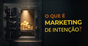 Fotografia conceitual com grande espaço escuro e vazio à esquerda para aplicação de título, e no canto direito um cofre aberto revelando barras de ouro iluminadas, simbolizando a precisão de encontrar clientes rentáveis através do marketing de intenção.